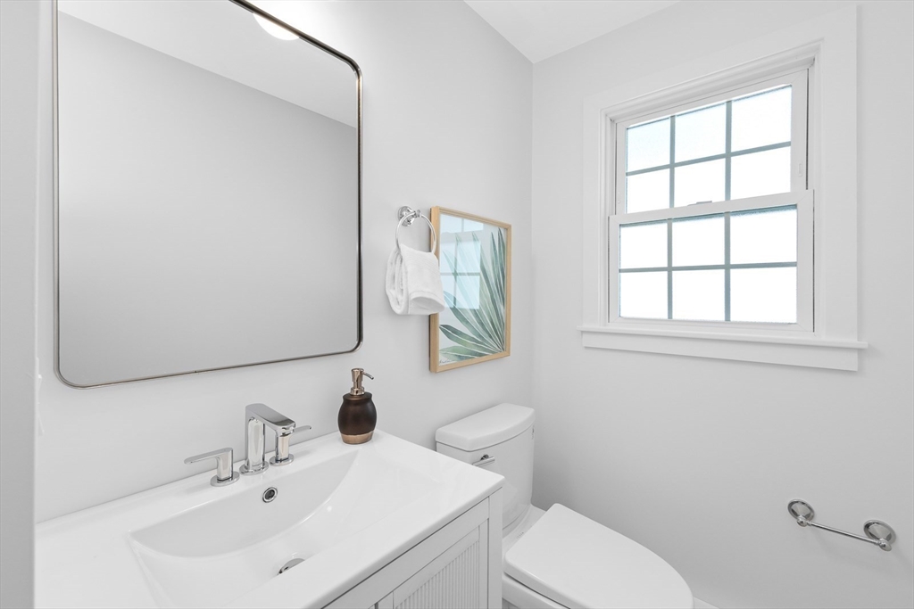 22 Park St #A Wakefield, MA 01880