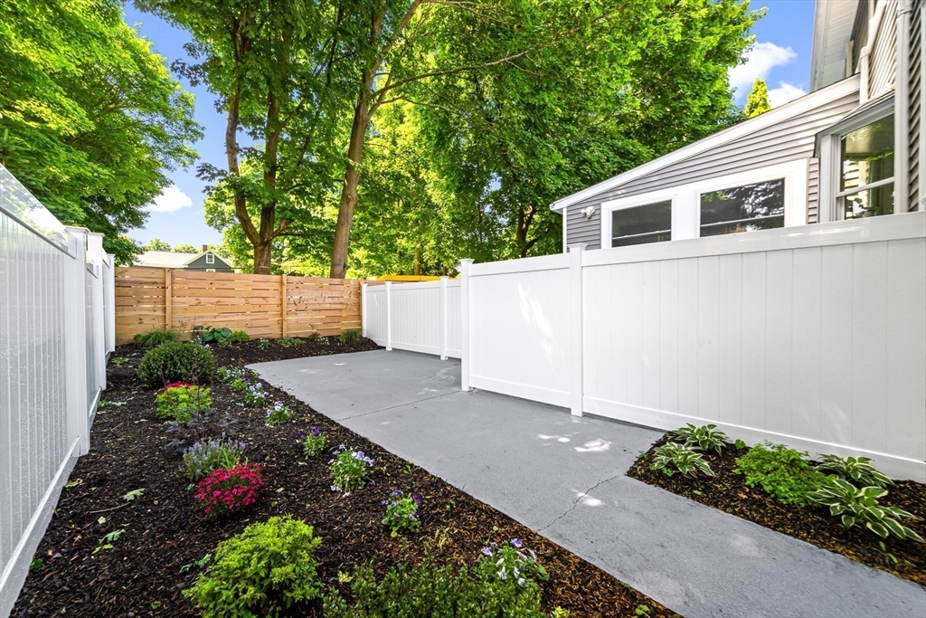 22 Park St #A Wakefield, MA 01880