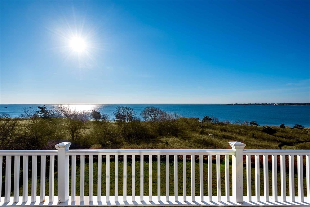 25 Lelands Path Edgartown, MA 02539 25 Lelands Path Edgartown, MA 02539