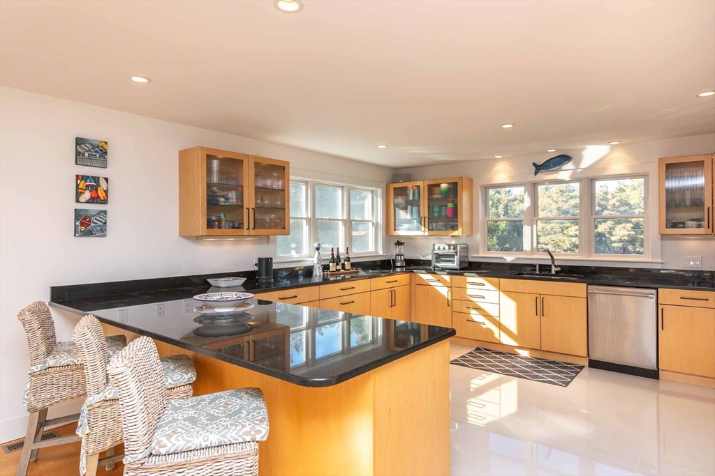 7 Katama Dr Edgartown, MA 02539