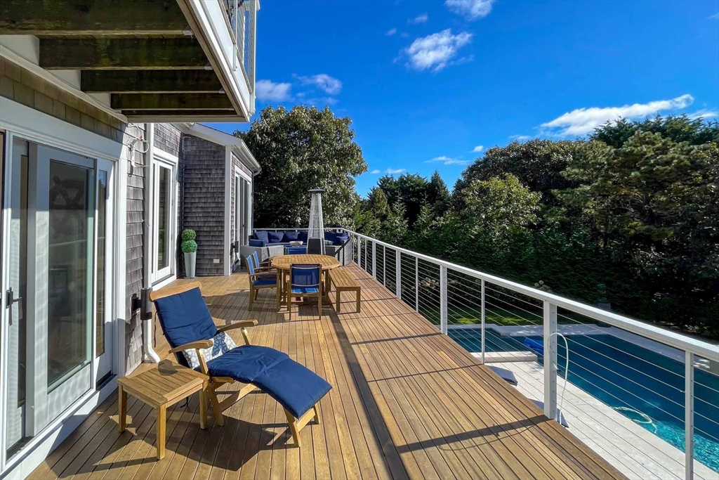 7 Katama Dr Edgartown, MA 02539