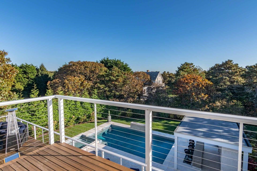 7 Katama Dr Edgartown, MA 02539