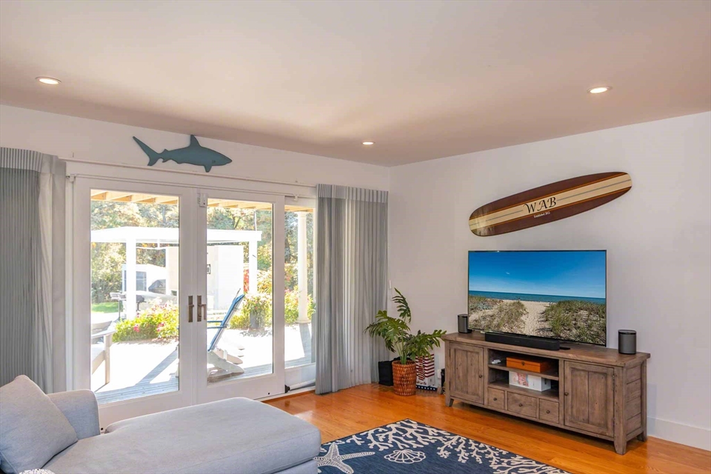 7 Katama Dr Edgartown, MA 02539