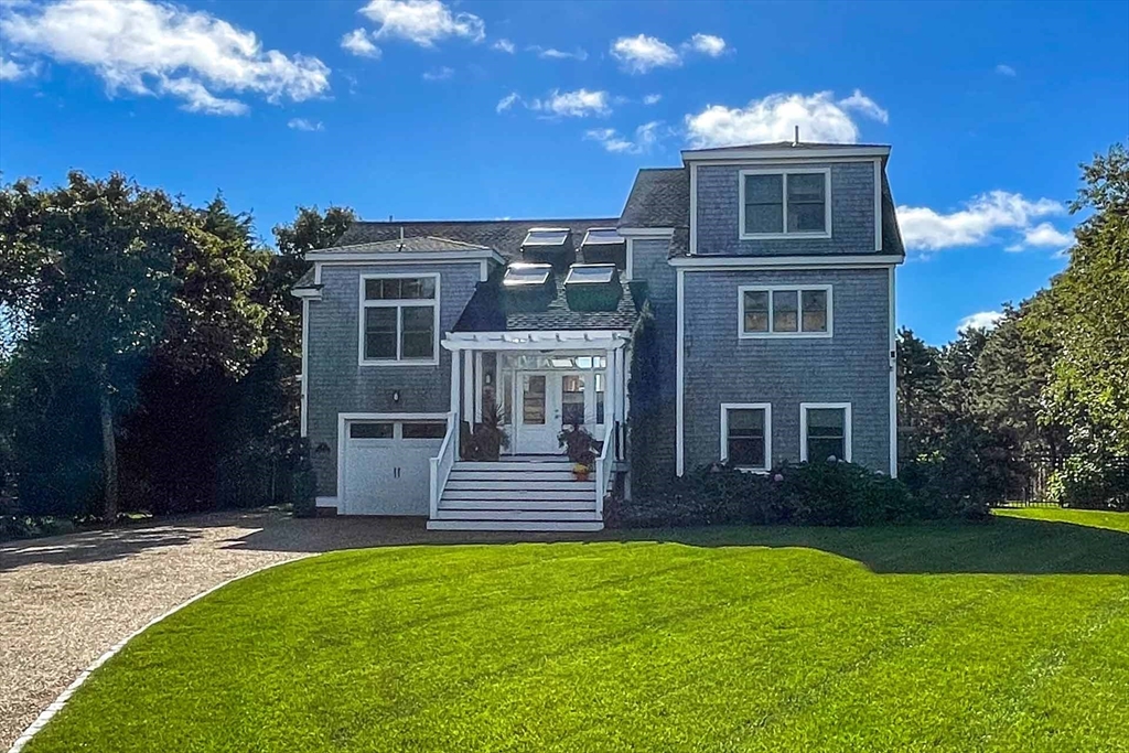 7 Katama Dr Edgartown, MA 02539