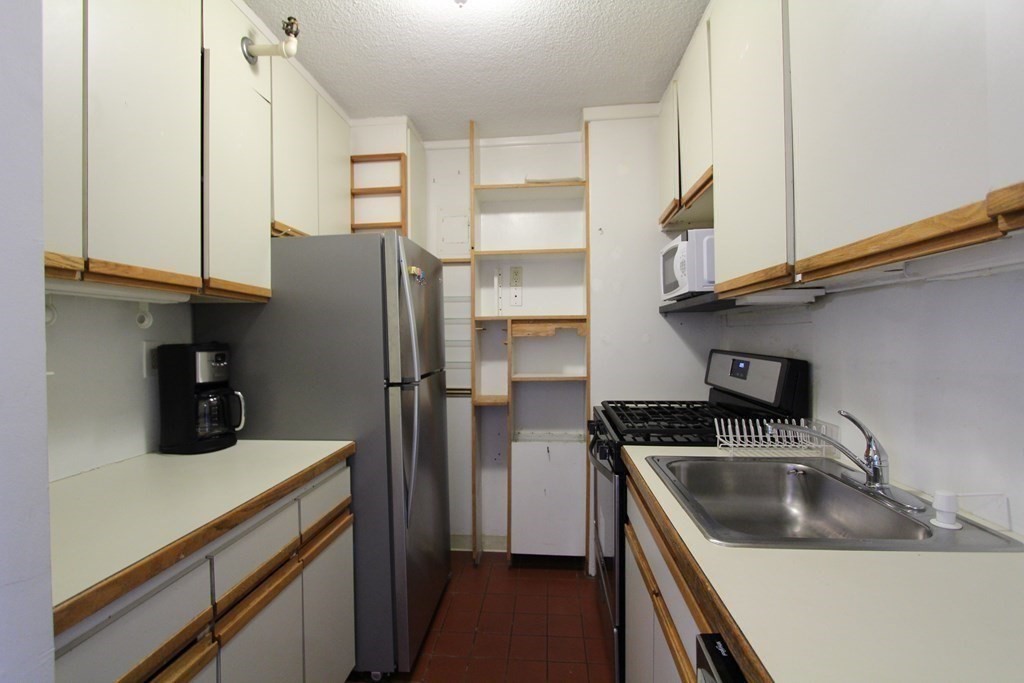 151 Tremont St #25K Boston, MA 02111