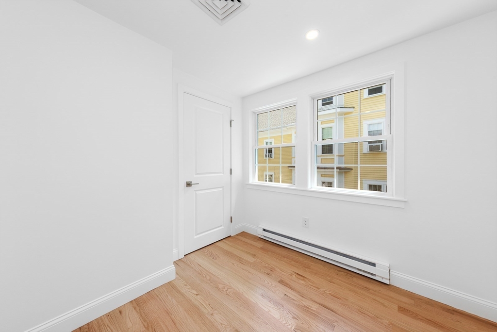 22 Park St #B Wakefield, MA 01880