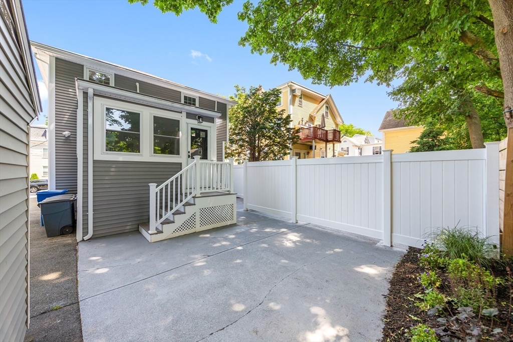 22 Park St #B Wakefield, MA 01880