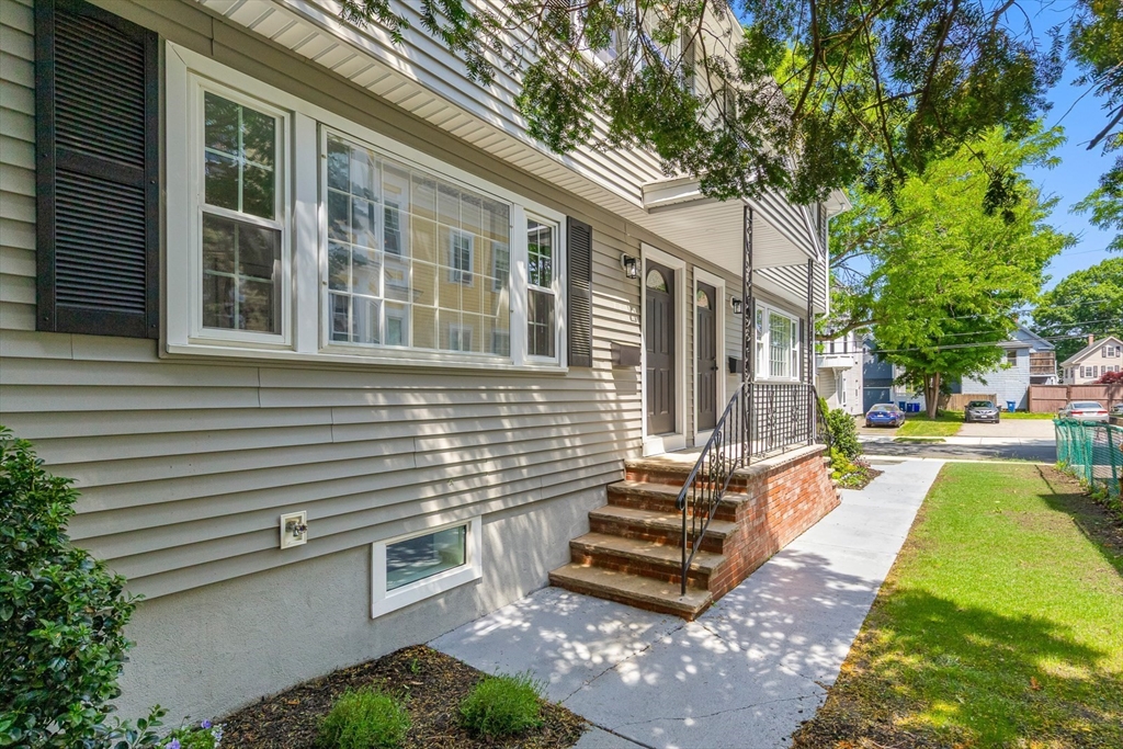 22 Park St #B Wakefield, MA 01880
