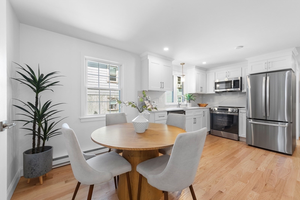 22 Park St #B Wakefield, MA 01880