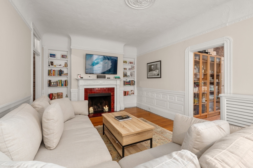 293-295 Commonwealth Ave #3C