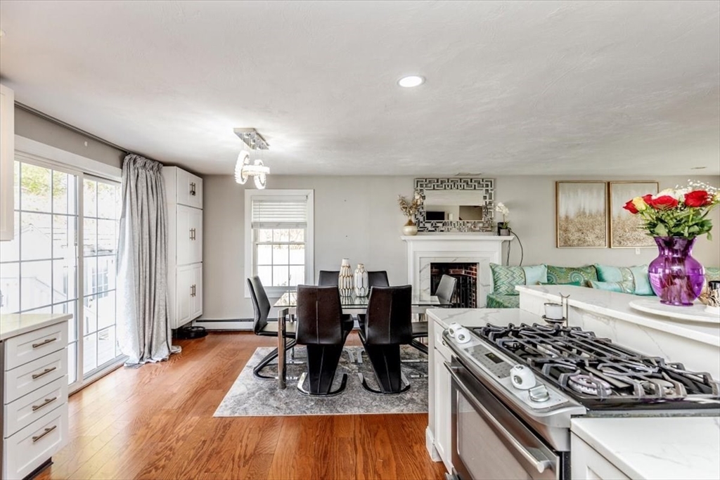 134 Nahant St #B Wakefield, MA 01880 134 Nahant St #B Wakefield, MA 01880