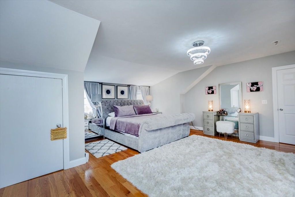134 Nahant St #B Wakefield, MA 01880 134 Nahant St #B Wakefield, MA 01880