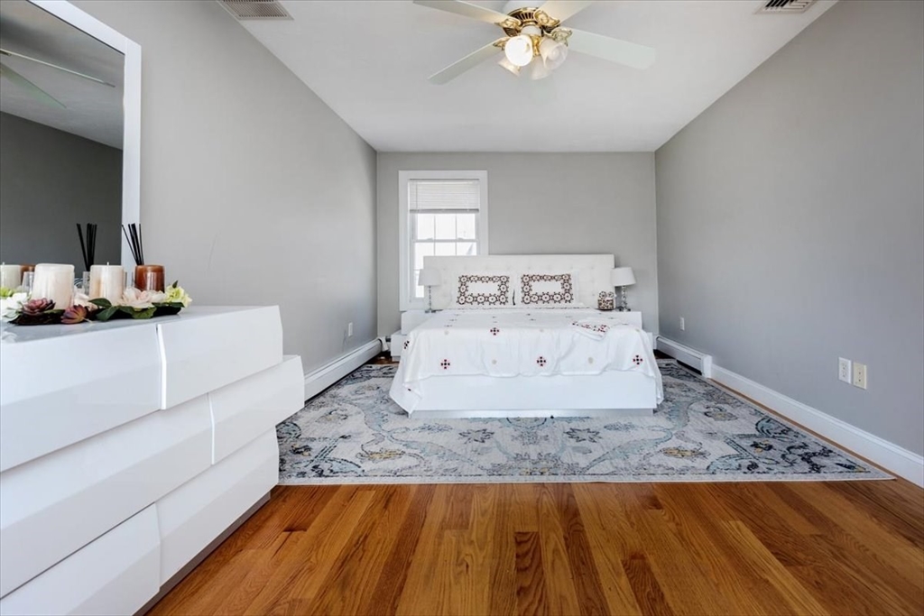 134 Nahant St #B Wakefield, MA 01880 134 Nahant St #B Wakefield, MA 01880