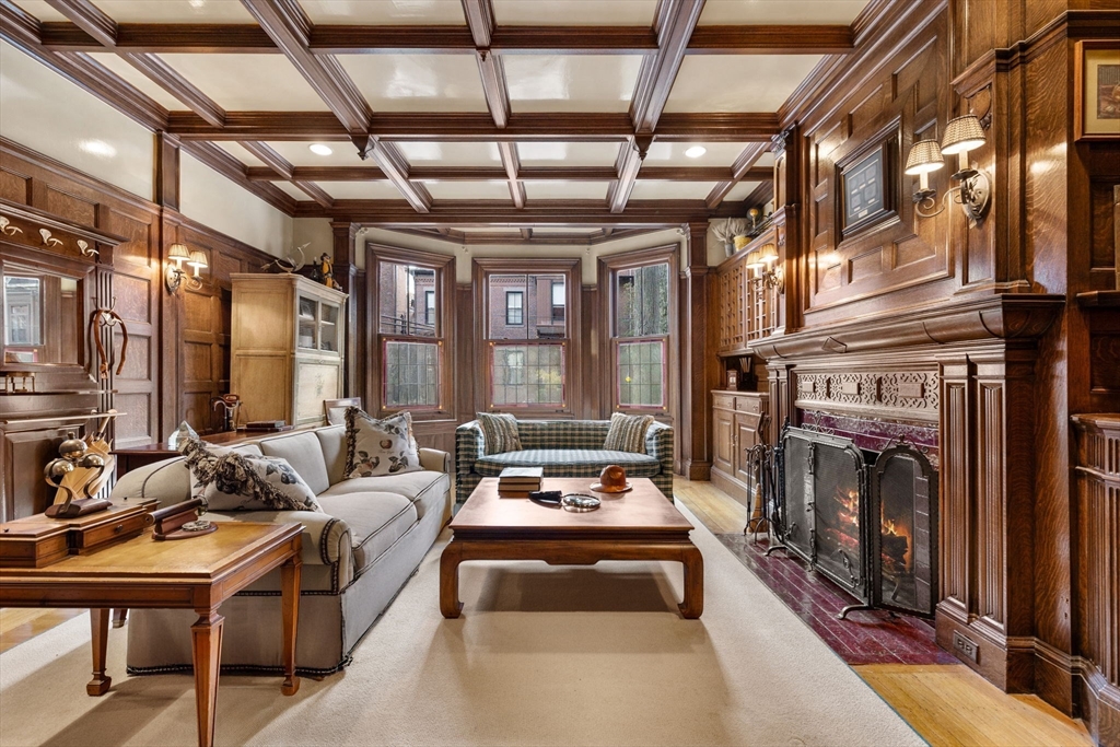 357-359 Beacon St #2 Boston, MA 02116