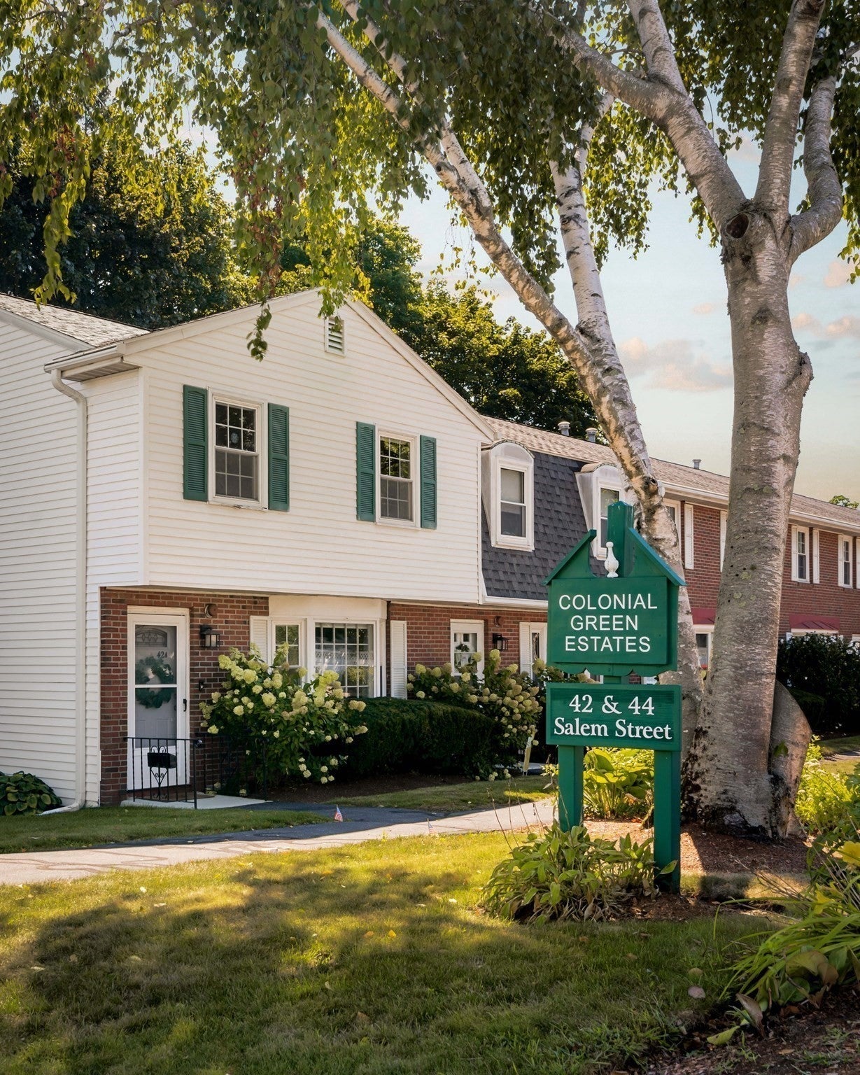 42 Salem St #A Wakefield, MA 01880