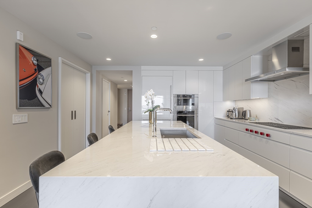 150 Seaport Blvd #6D Boston, MA 02210