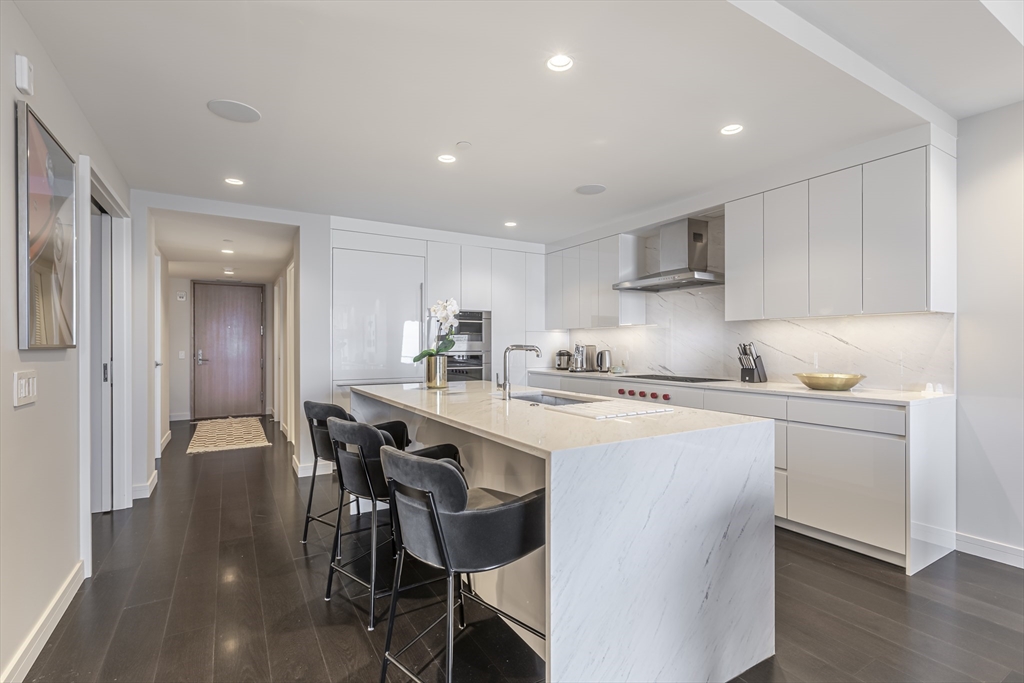 150 Seaport Blvd #6D Boston, MA 02210