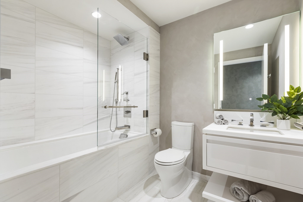 150 Seaport Blvd #6D Boston, MA 02210