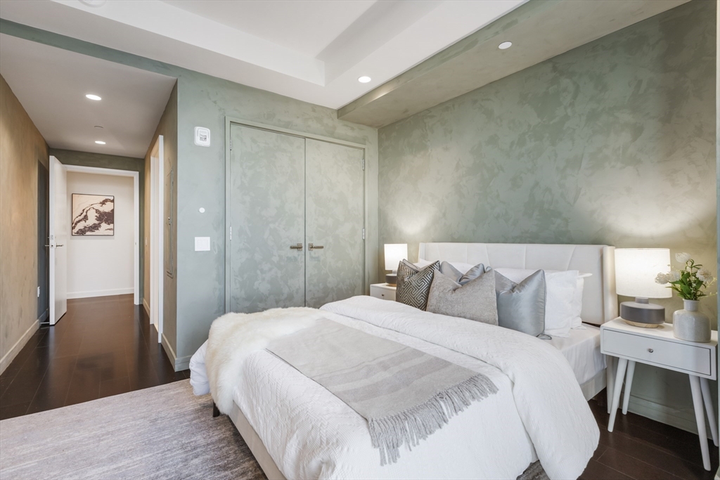 150 Seaport Blvd #6D Boston, MA 02210