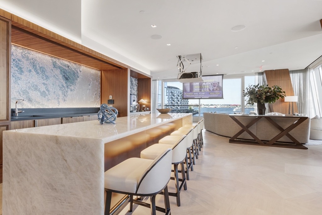 150 Seaport Blvd #6D Boston, MA 02210