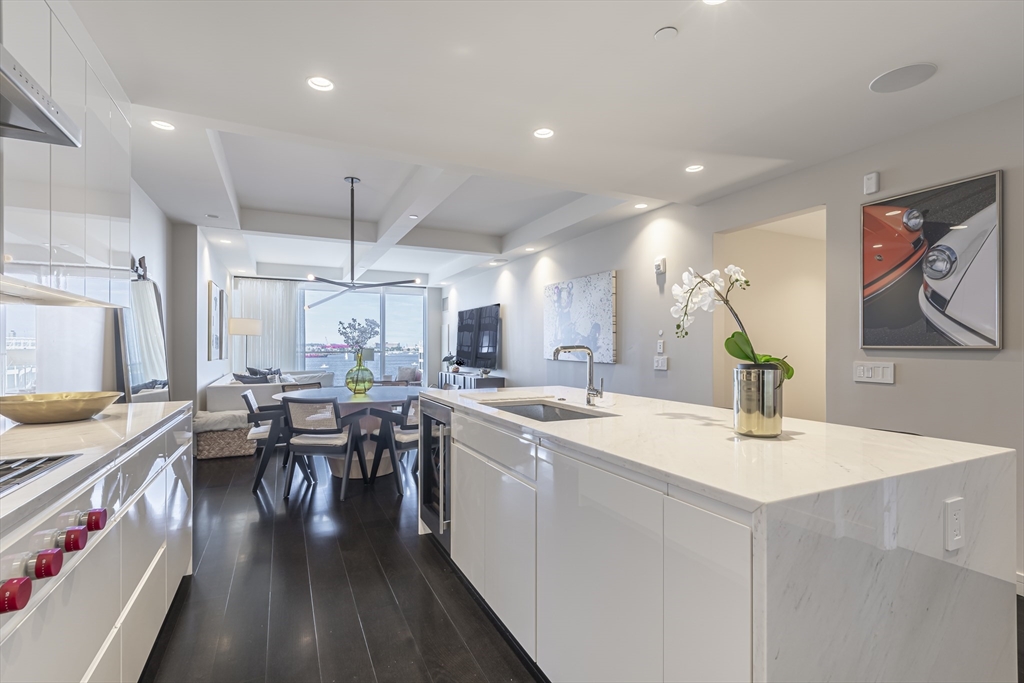 150 Seaport Blvd #6D Boston, MA 02210
