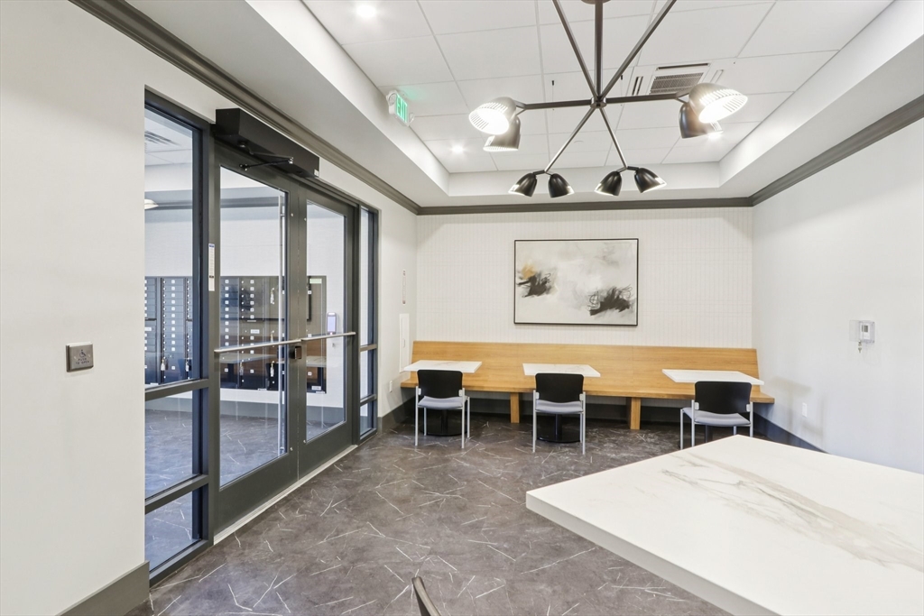 62 Foundry St #204 Wakefield, MA 01880