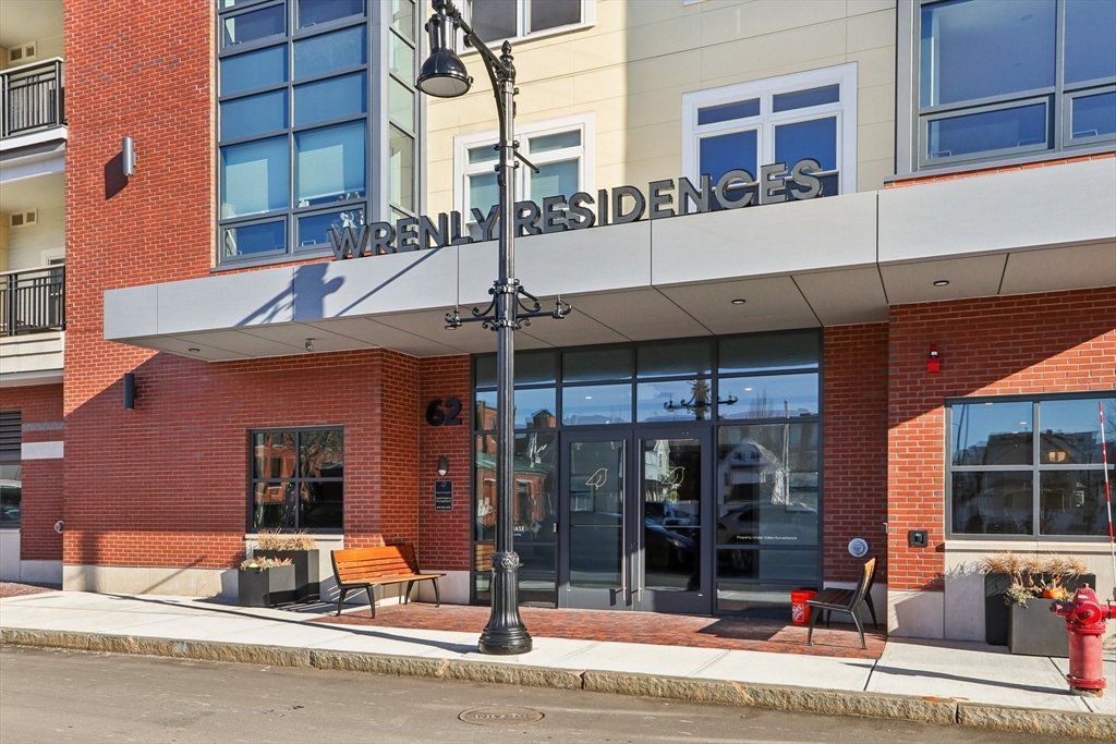 62 Foundry St #204 Wakefield, MA 01880