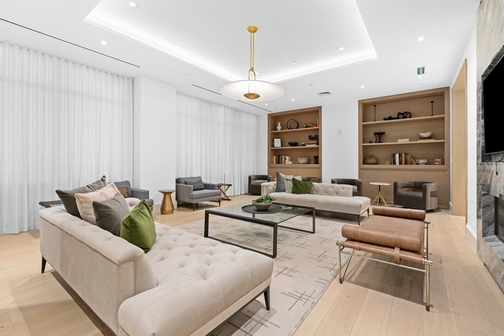 100 Shawmut Ave #302 Boston, MA 02118