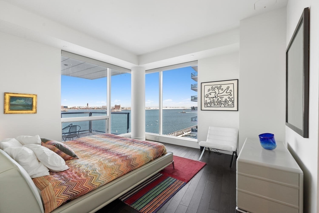 22 Liberty Dr #8F Boston, MA 02210