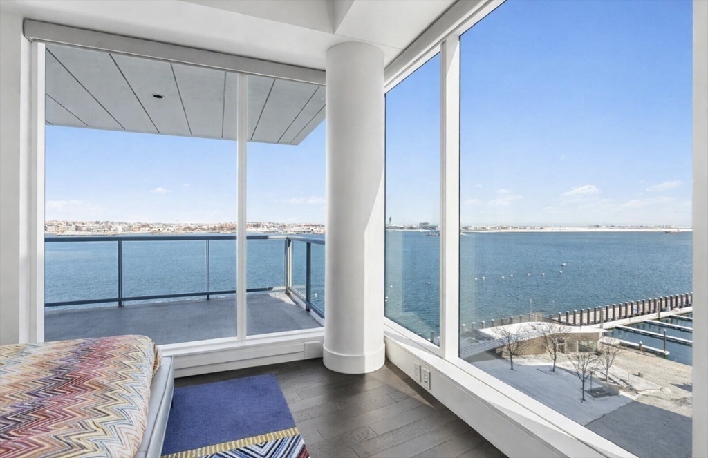 22 Liberty Dr #8F Boston, MA 02210