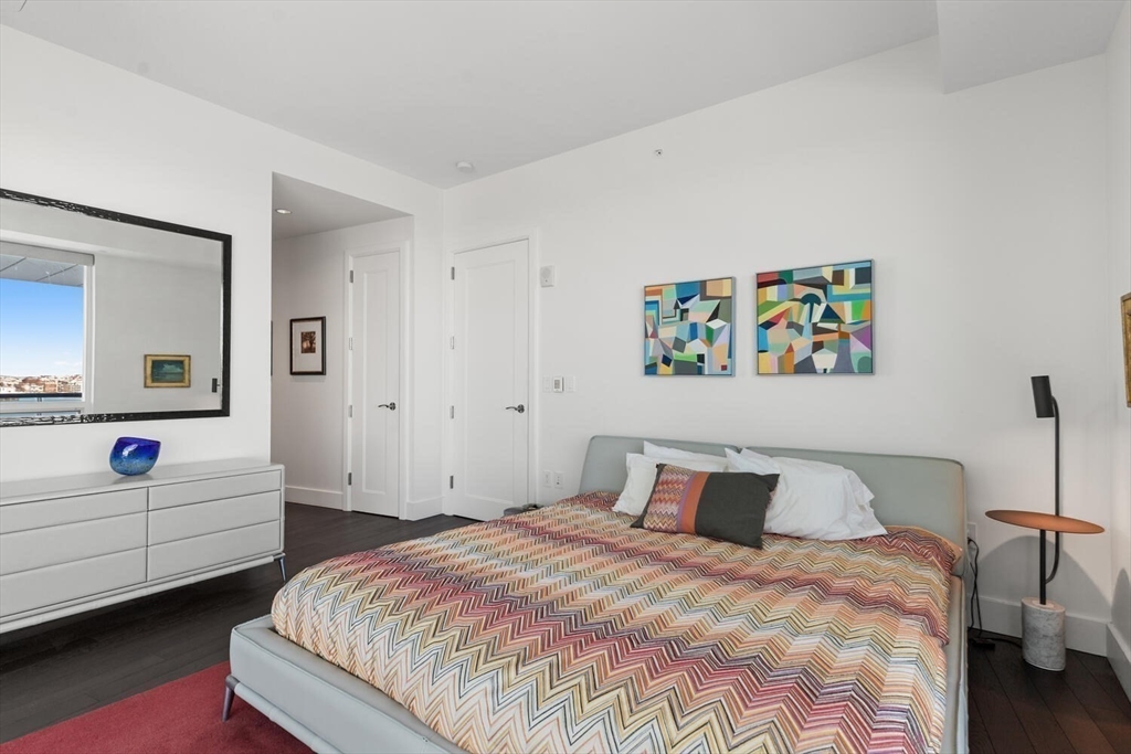 22 Liberty Dr #8F Boston, MA 02210