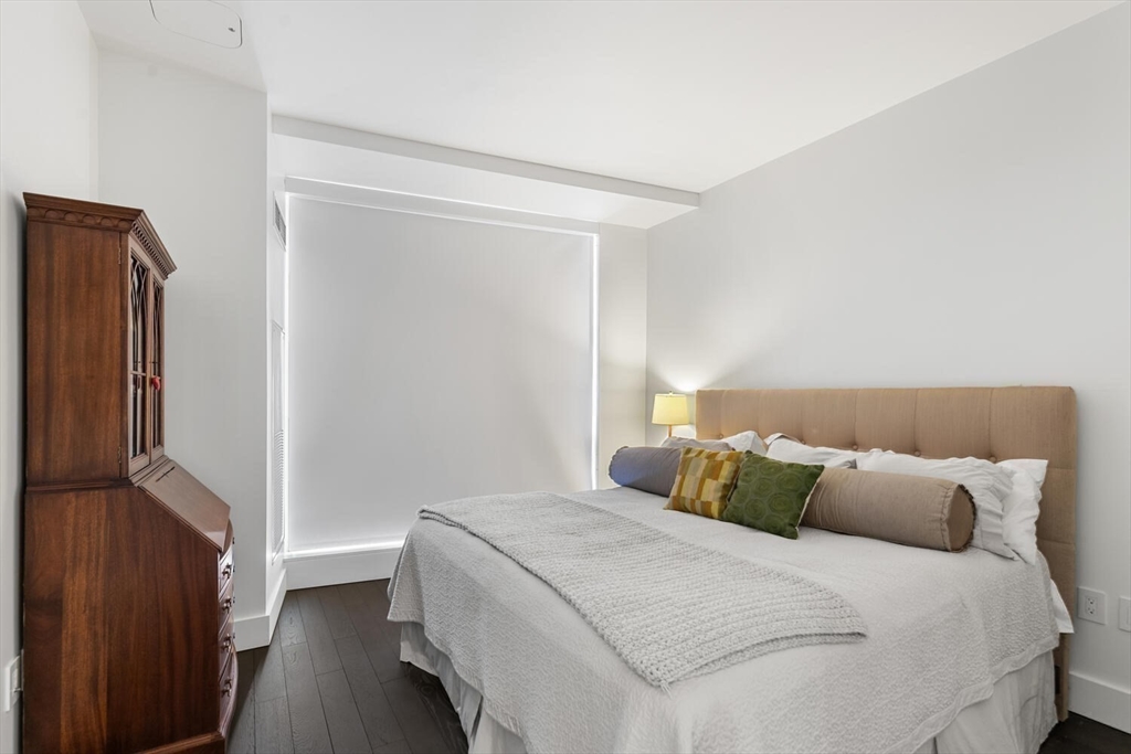 22 Liberty Dr #8F Boston, MA 02210