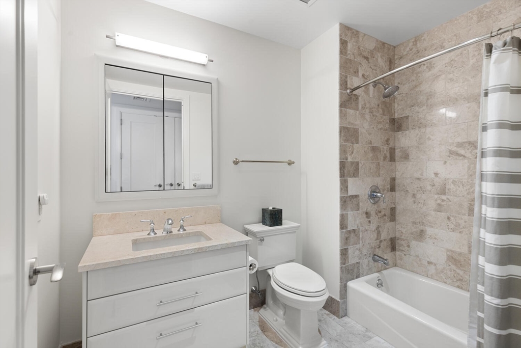 22 Liberty Dr #8F Boston, MA 02210