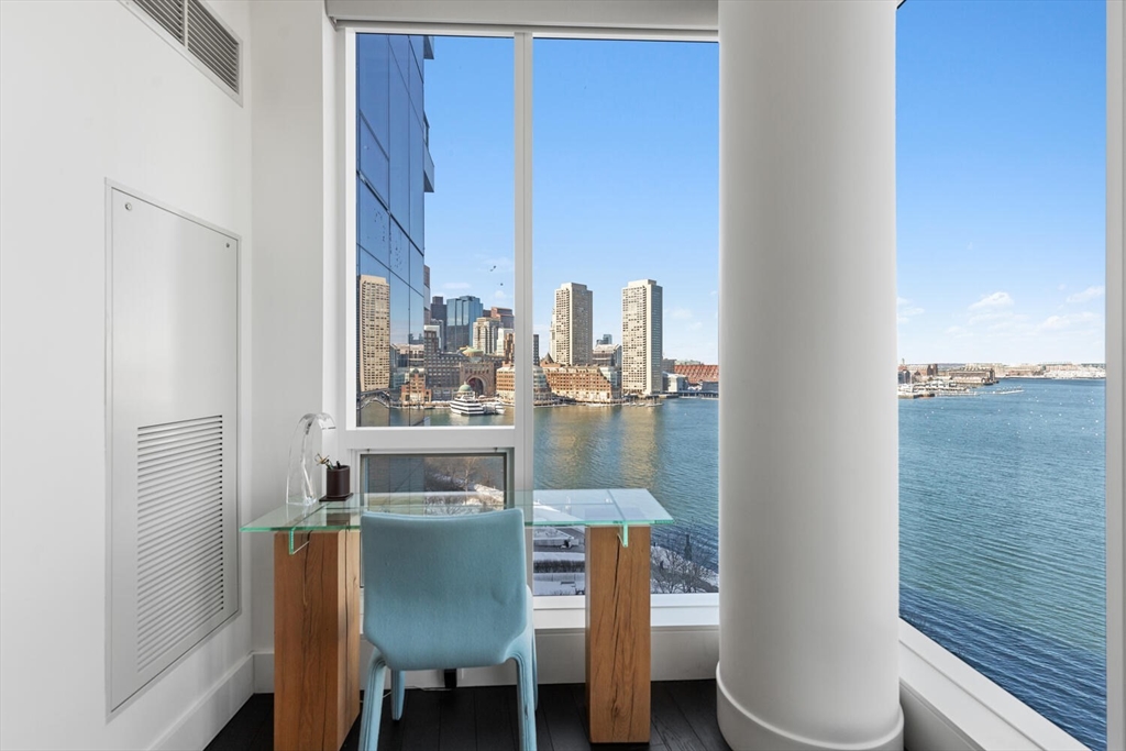 22 Liberty Dr #8F Boston, MA 02210