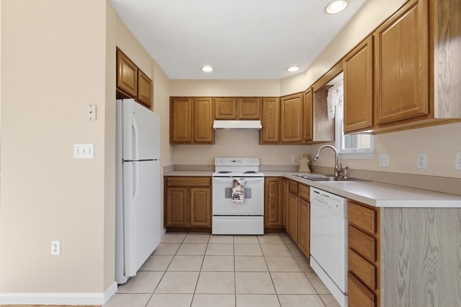 252 Albion St #15 Wakefield, MA 01880