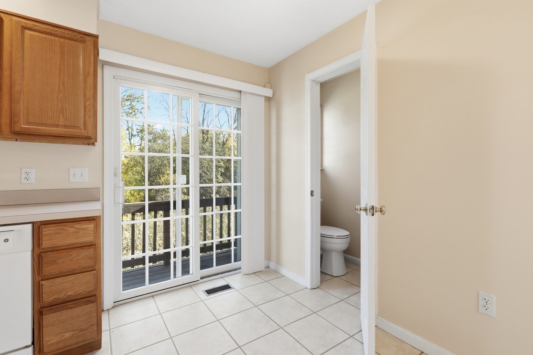 252 Albion St #15 Wakefield, MA 01880