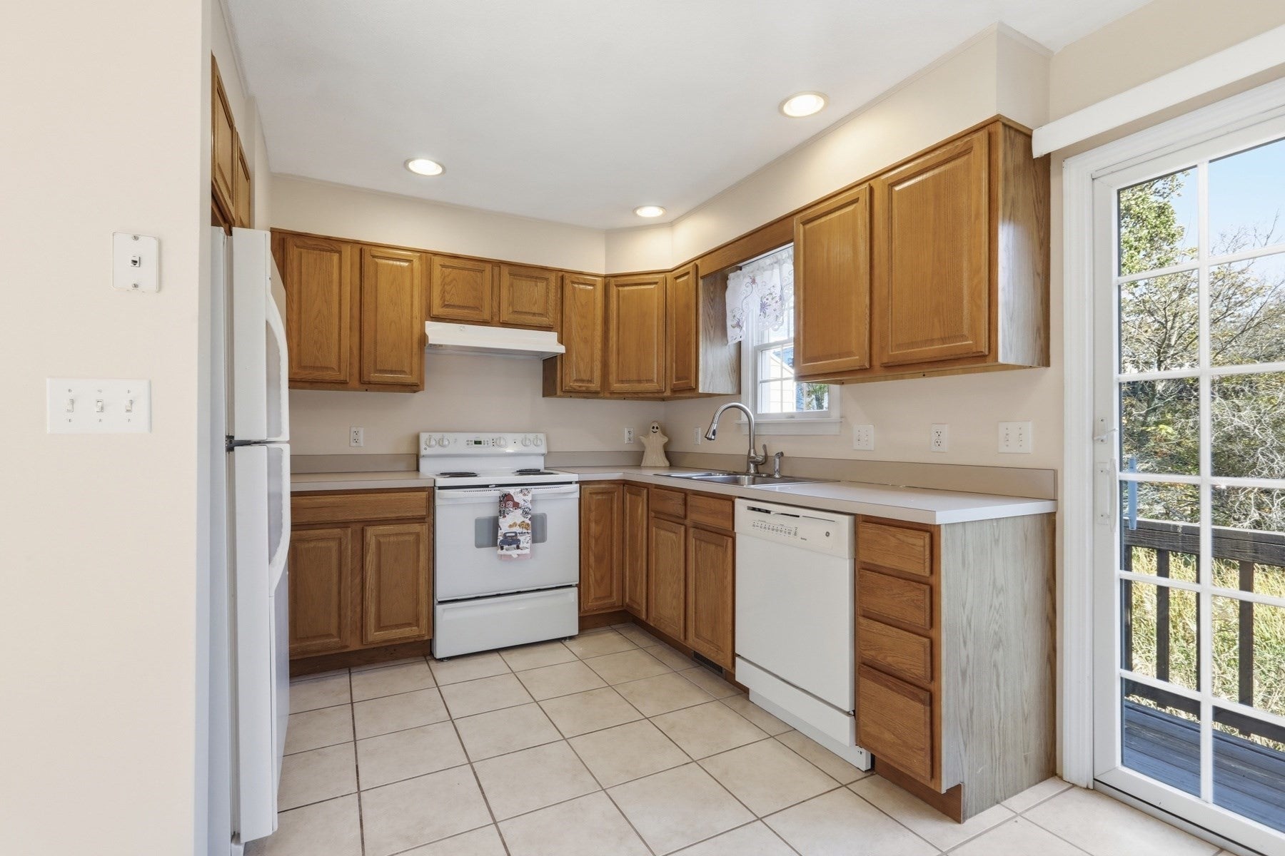 252 Albion St #15 Wakefield, MA 01880