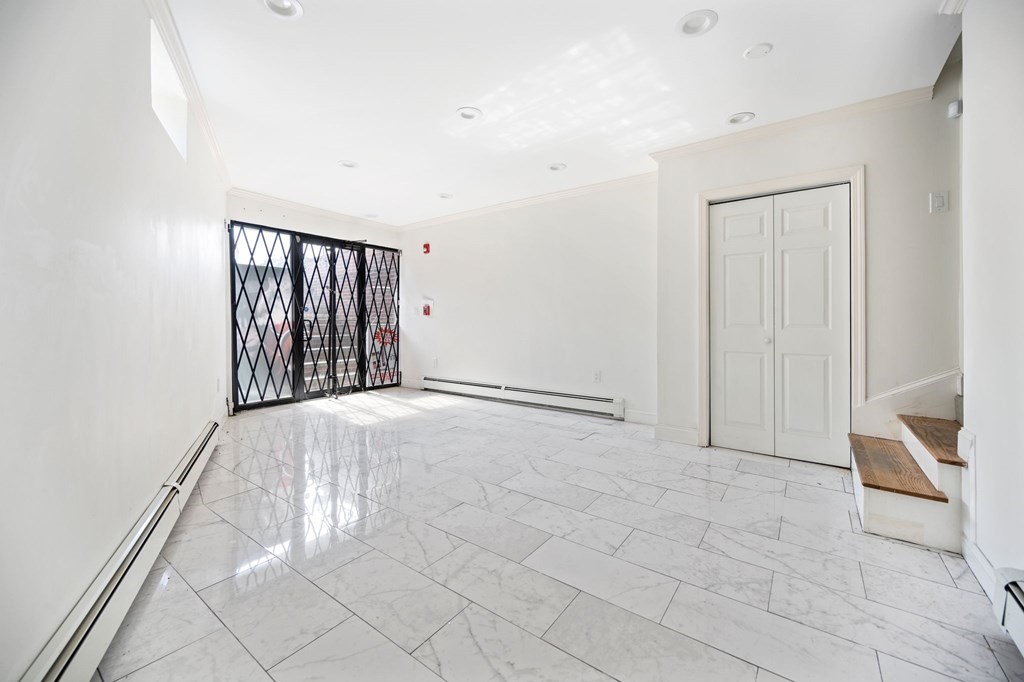 600 E Broadway Boston, MA 02127