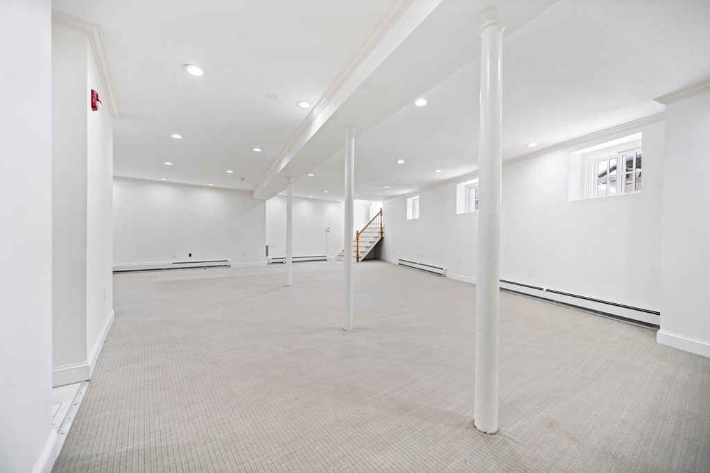 600 E Broadway Boston, MA 02127