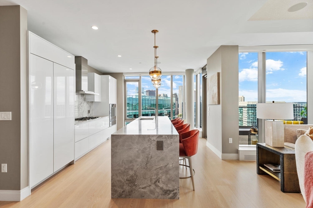 133 Seaport Blvd #PH 3A Boston, MA 02210 133 Seaport Blvd #PH 3A Boston, MA 02210
