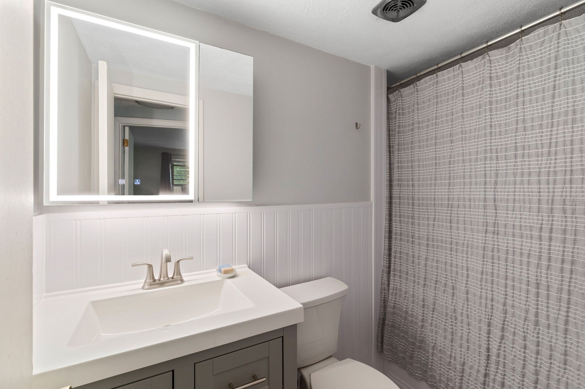 72 Renwick Rd #B Wakefield, MA 01880