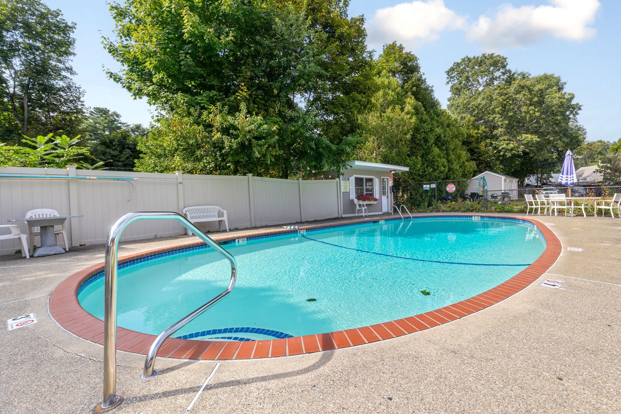 72 Renwick Rd #B Wakefield, MA 01880