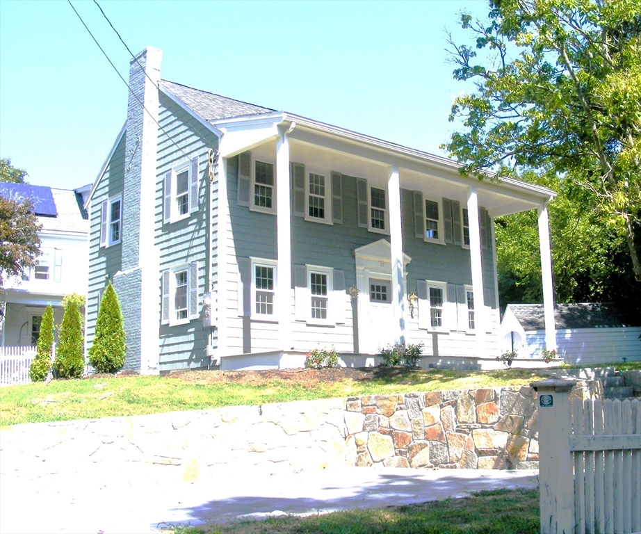 89 Woburn St