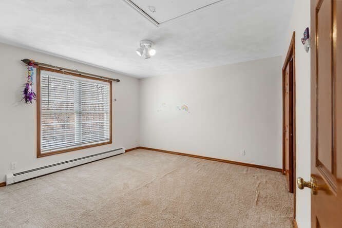 19 Fellsmere Ave Wakefield, MA 01880