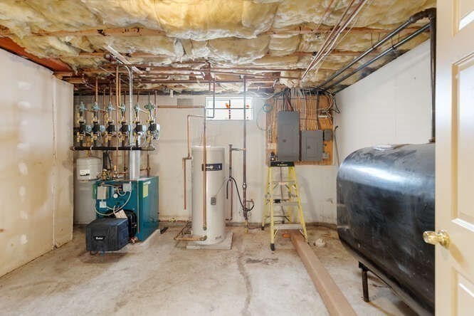 19 Fellsmere Ave Wakefield, MA 01880