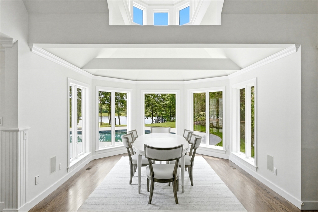 375 Baxters Neck Rd Barnstable, MA 02648