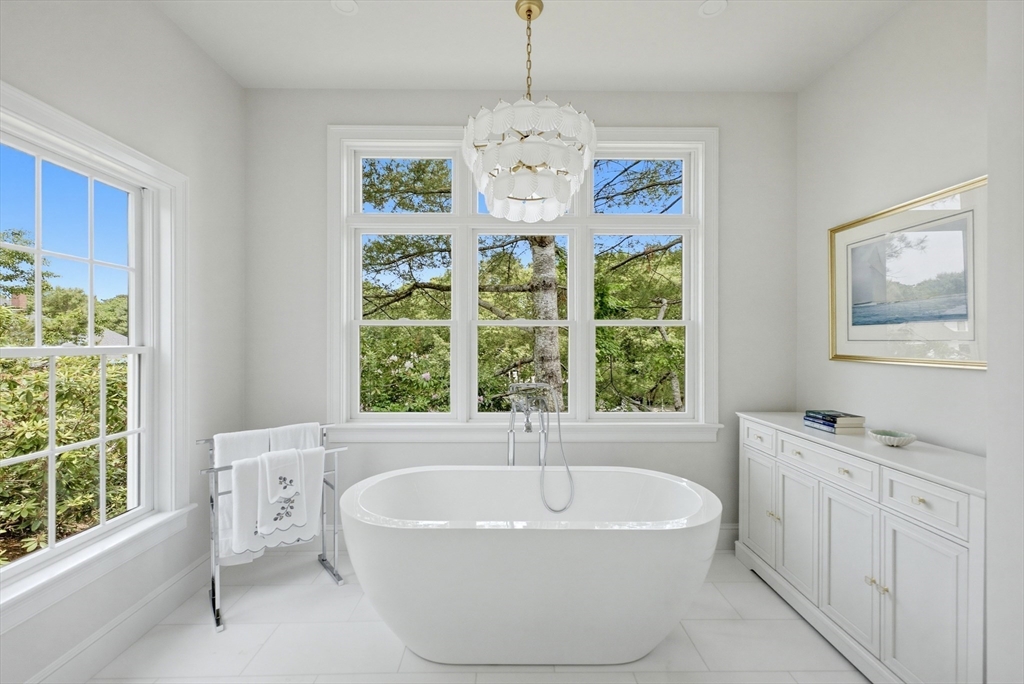 375 Baxters Neck Rd Barnstable, MA 02648