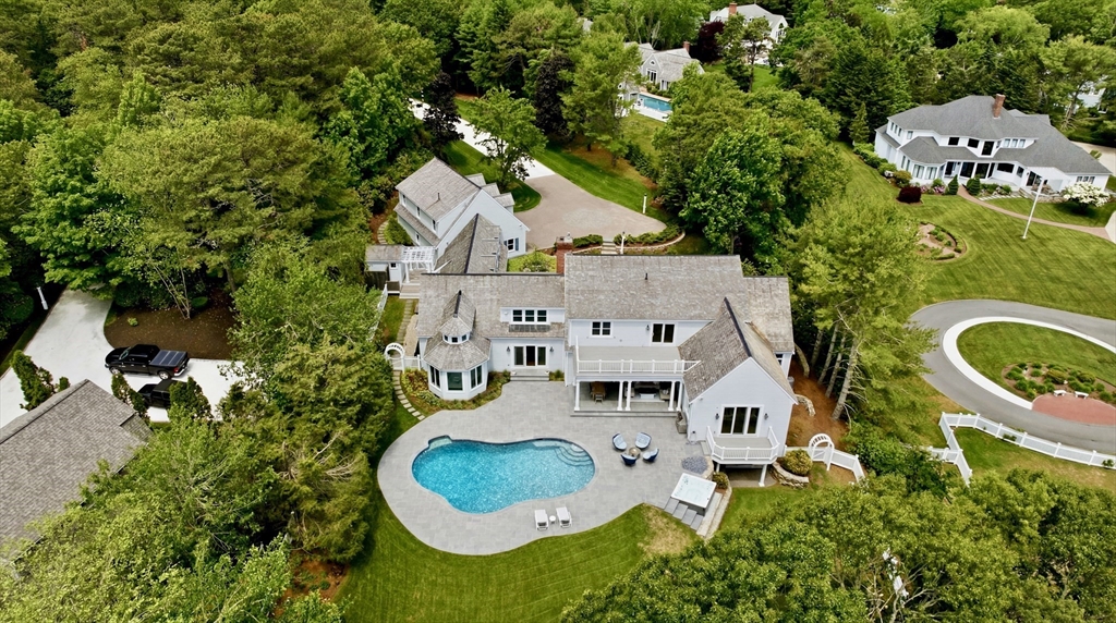 375 Baxters Neck Rd Barnstable, MA 02648