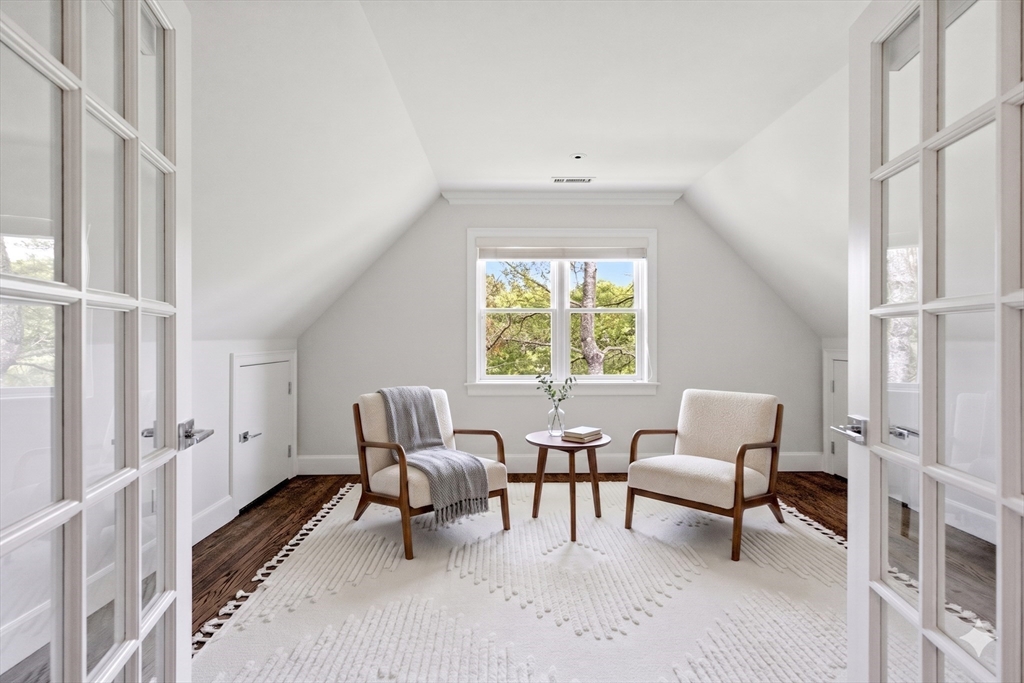375 Baxters Neck Rd Barnstable, MA 02648