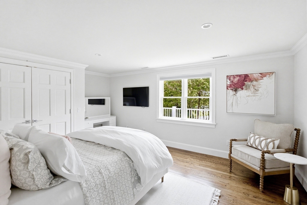 375 Baxters Neck Rd Barnstable, MA 02648
